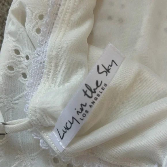 Lucy in the sky dress, white with orange detailing, size small(2-4). - Picture 6 of 6